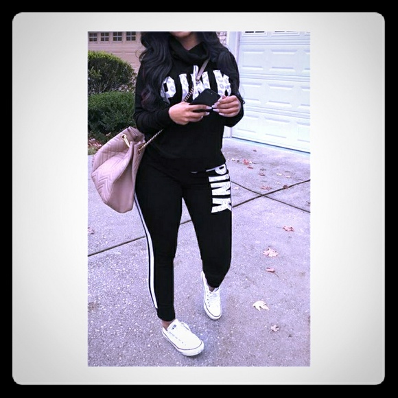 Women's PINK Sweatsuit - Picture 1 of 5